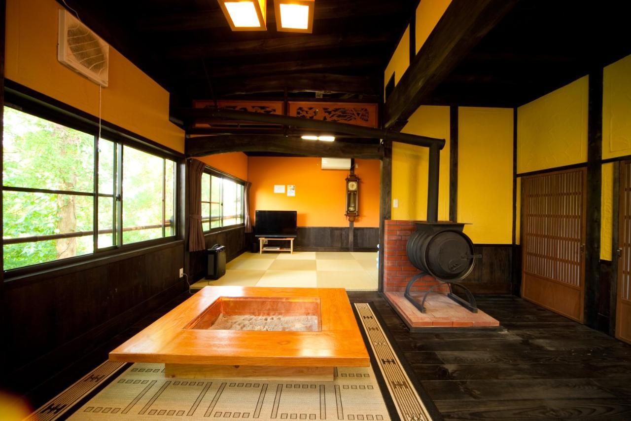 Kurokawa Mori No Cottage Minamioguni Exterior photo